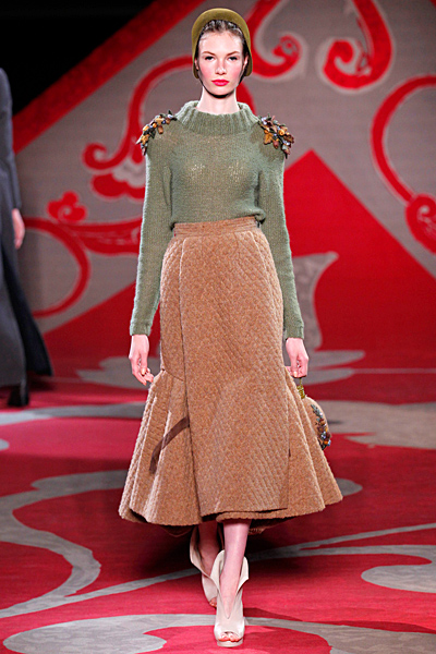 Ulyana Sergeenko - Couture - 2012 Fall-Winter