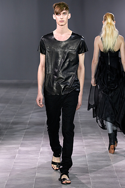 V Ave S.R. - Men's Catwalk - 2012 Spring-Summer