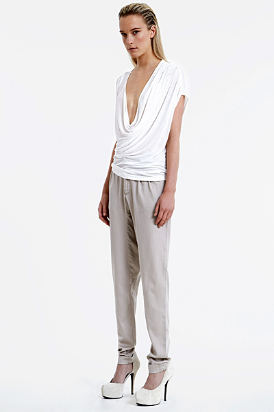 V Ave S.R. - Women's Ready-to-Wear - 2012 Spring-Summer