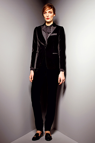 Valentino - Ready-to-Wear - 2012 Pre-Fall