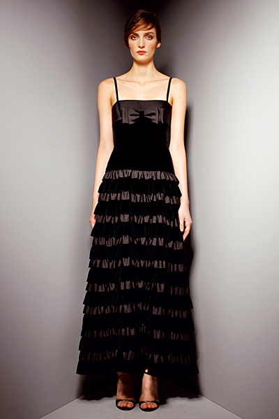 Valentino - Ready-to-Wear - 2012 Pre-Fall