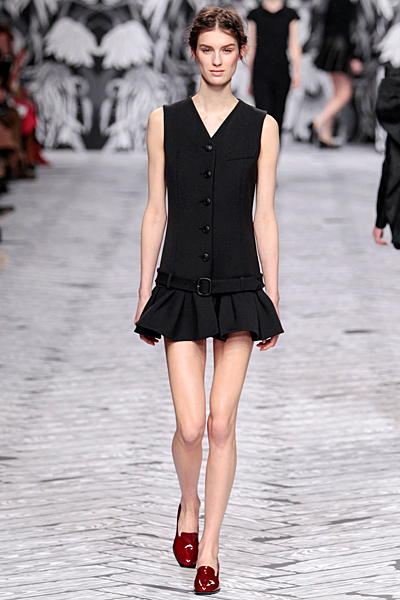 Viktor&Rolf - Women's Ready-to-Wear - 2013 Fall-Winter