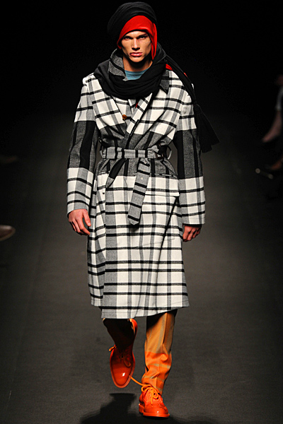 Vivienne Westwood - Men's Ready-to-Wear - 2013 Fall-Winter