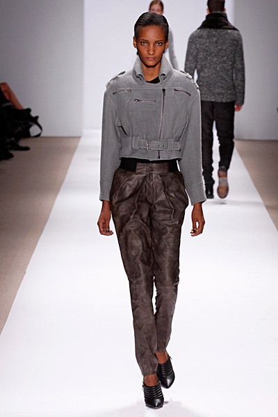 Yigal Azrouel - Women's Ready-to-Wear - 2010 Fall-Winter