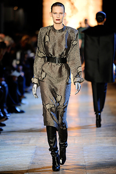 Yves Saint Laurent - Women's Ready-to-Wear - 2012 Fall-Winter