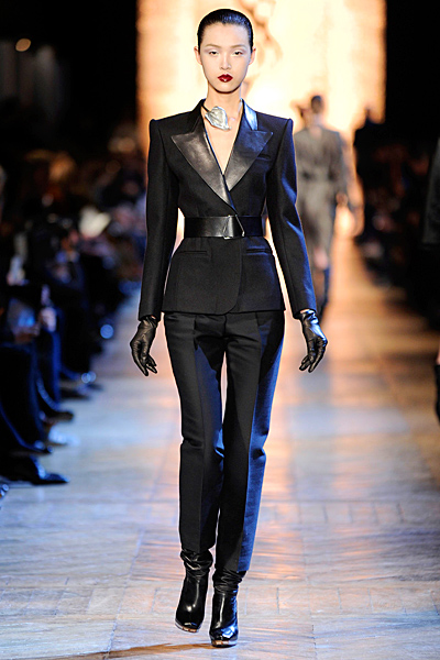 Yves Saint Laurent - Women's Ready-to-Wear - 2012 Fall-Winter